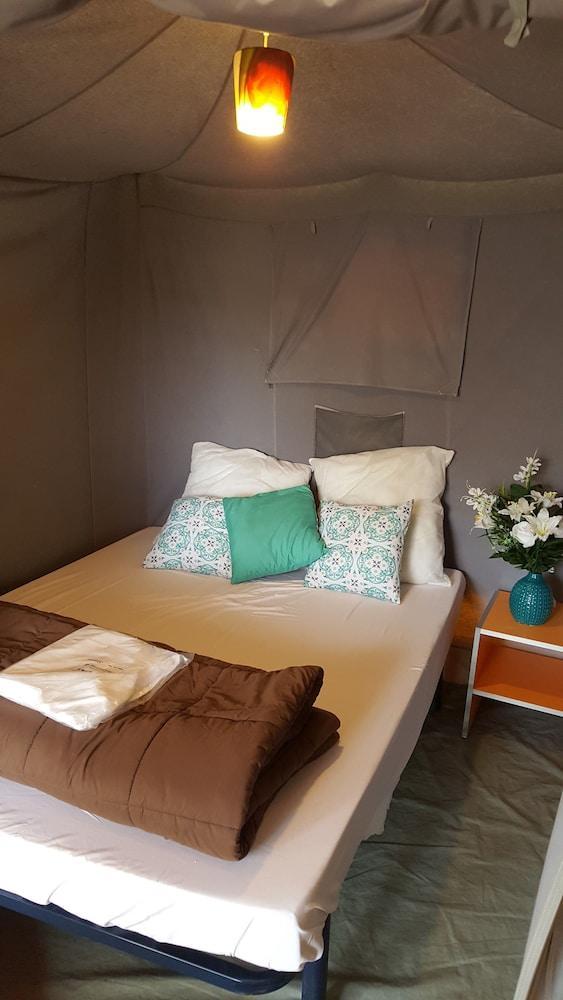 Camping De Nevers Extérieur photo